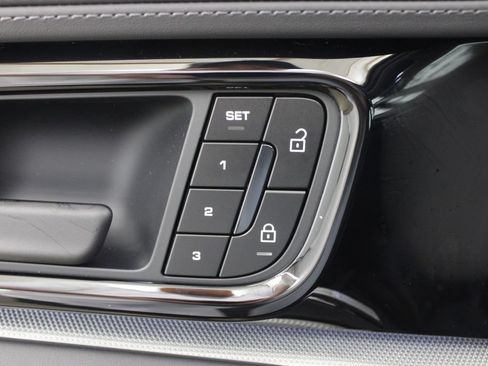 New 2026 Porsche Panamera RWD image 24