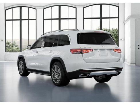 New 2026 Mercedes-Benz GLS 450 4MATIC image 28