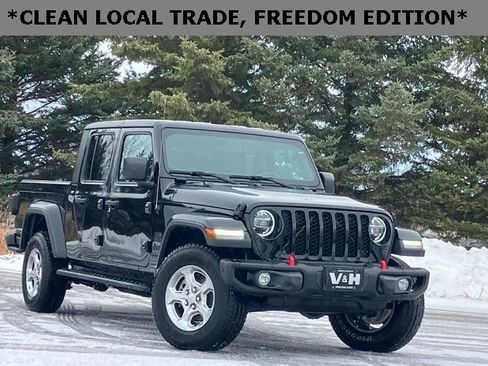 Used 2021 Jeep Gladiator Sport image 1