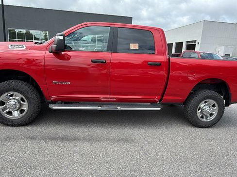Used 2024 RAM 2500 Big Horn w/ Bed Utility Group AWD/4WD image 11