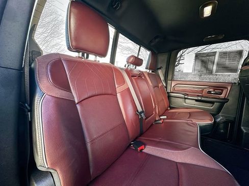 Used 2025 RAM 3500 Limited image 30