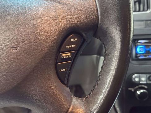 Used 2006 Dodge Grand Caravan SXT FWD image 25