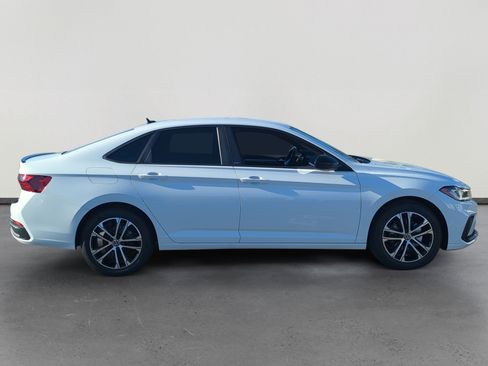 New 2026 Volkswagen Jetta Sport FWD image 6