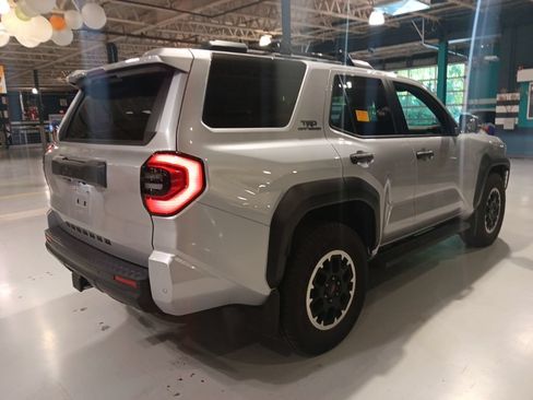 Used 2025 Toyota 4Runner TRD Off-Road Premium w/ Tow Technology Package AWD/4WD image 13