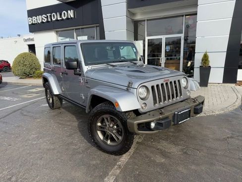 Used 2017 Jeep Wrangler Unlimited Sahara image 3