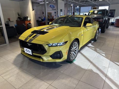 New 2025 Ford Mustang GT Premium image 4