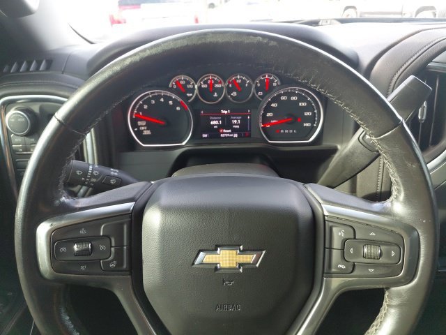 Used 2021 Chevrolet Silverado 1500 LT AWD/4WD image 27
