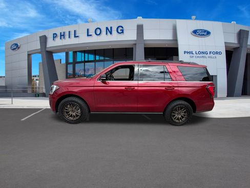 Used 2019 Ford Expedition Limited w/ Equipment Group 303A AWD/4WD image 2