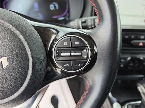 Used 2024 Kia Soul GT-Line FWD image 31