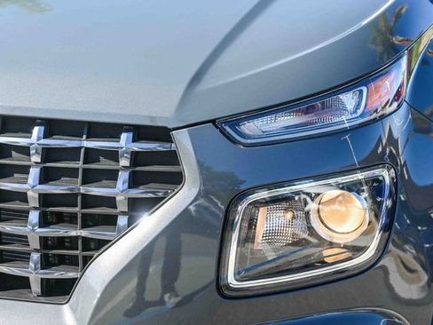 New 2026 Hyundai Venue SEL image 13