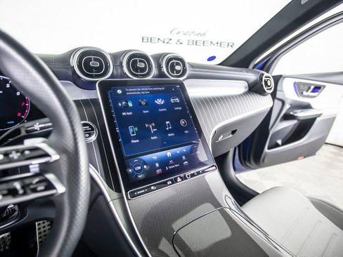 Used 2023 Mercedes-Benz GLC 300 image 33