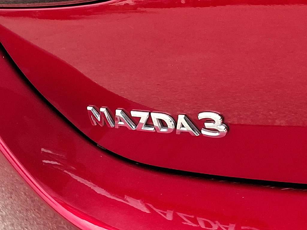 Used 2024 MAZDA MAZDA3 s FWD image 33