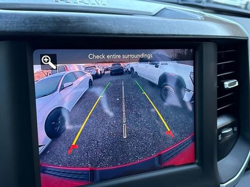 Used 2021 RAM 1500 Big Horn image 16