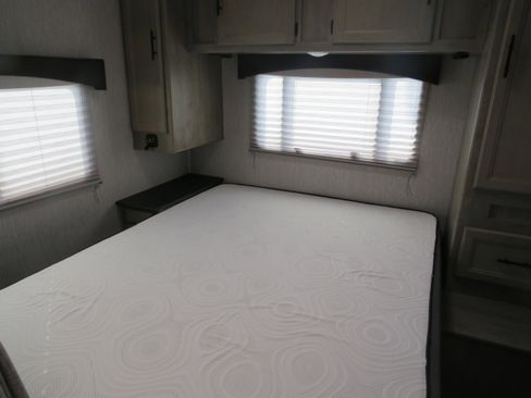 Used 2021 Ford E-350 and Econoline 350 Super Duty w/ Motorhome Prep Package image 27