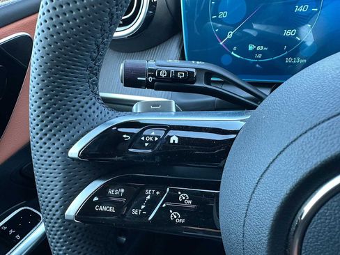 New 2026 Mercedes-Benz GLC 300 4MATIC image 32