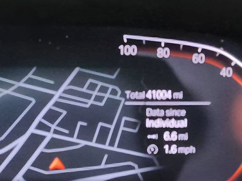 Used 2022 BMW X6 xDrive40i w/ M Sport Package AWD/4WD image 31