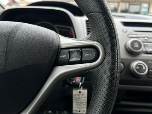 Used 2011 Honda Civic LX image 25
