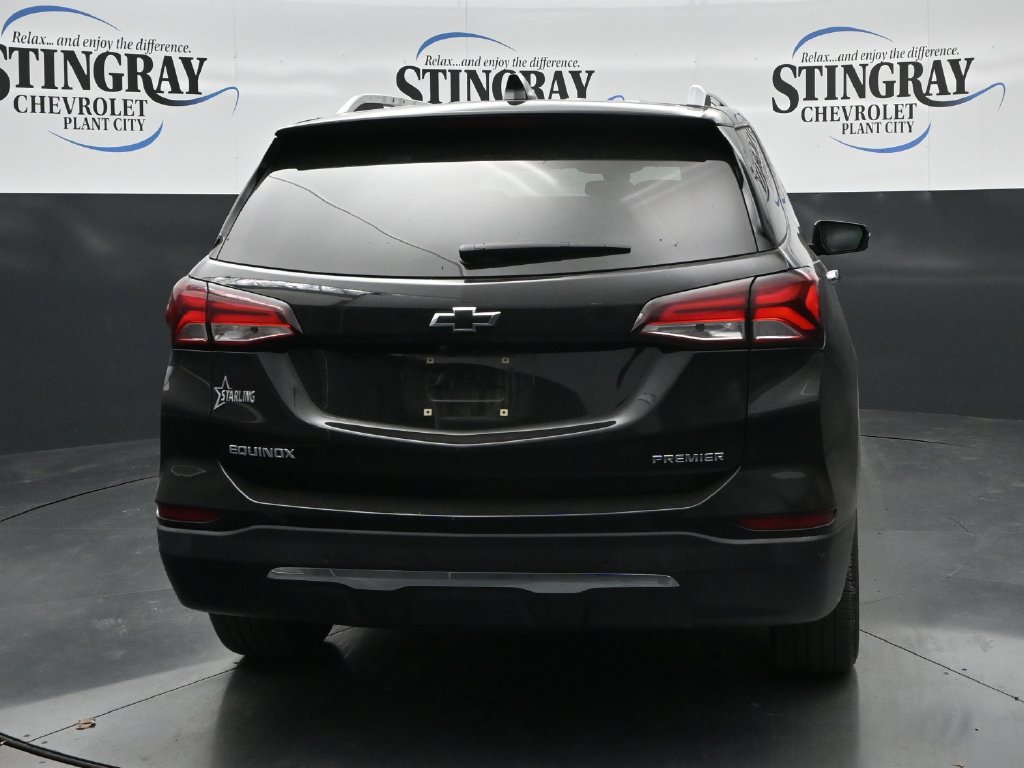 Used 2022 Chevrolet Equinox Premier FWD image 6