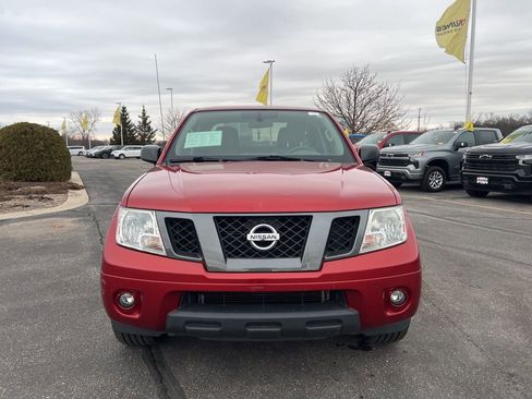 Used 2012 Nissan Frontier SV w/ Sport Appearance Pkg image 2