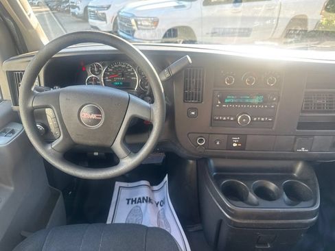 Used 2019 GMC Savana 2500 w/ Driver Convenience Package RWD image 20