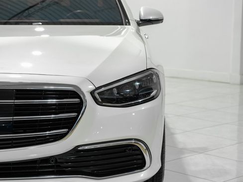 Used 2022 Mercedes-Benz S 580 4MATIC Sedan image 45