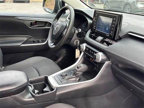 Certified 2021 Toyota RAV4 LE image 7