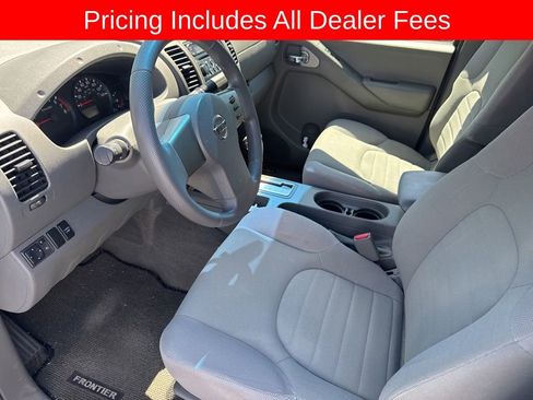 Used 2006 Nissan Frontier XE w/ (G01) XE Preferred Pkg RWD image 6