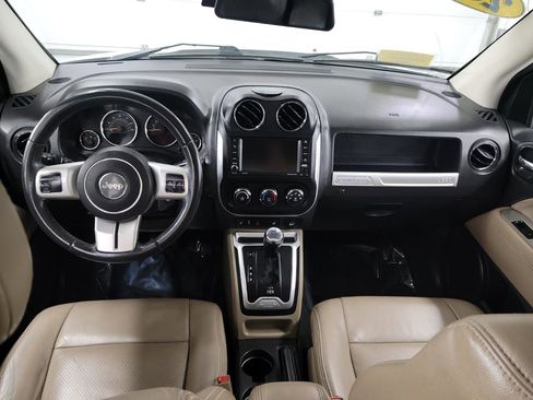 Used 2015 Jeep Compass High Altitude AWD/4WD image 14