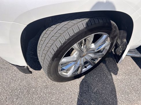 Used 2016 Chevrolet Tahoe LTZ AWD/4WD image 38