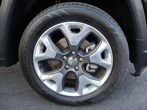 Used 2019 Jeep Compass Limited AWD/4WD image 88
