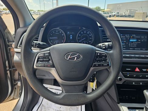 Used 2018 Hyundai Elantra SEL w/ Cargo Package FWD image 14