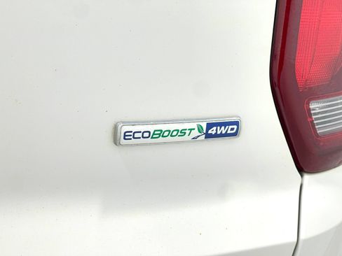 Used 2016 Ford Explorer Sport w/ Equipment Group 401A AWD/4WD image 41