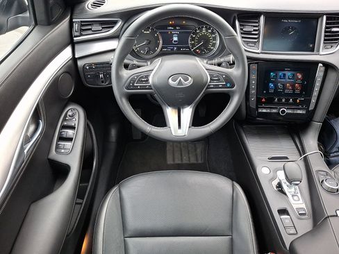 Used 2023 INFINITI QX55 Luxe w/ Cargo Package image 12