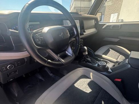 Used 2022 Ford Bronco Wildtrak AWD/4WD image 14