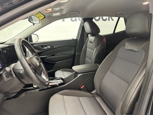Used 2024 Chevrolet Trax LT w/ Driver Confidence Package FWD image 13