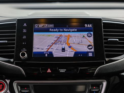 Used 2023 Honda Ridgeline Black Edition image 4