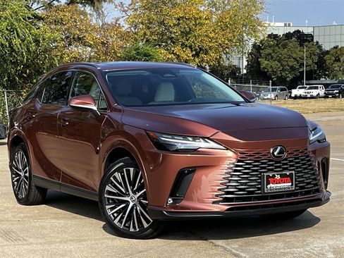 Used 2023 Lexus RX 350 image 2