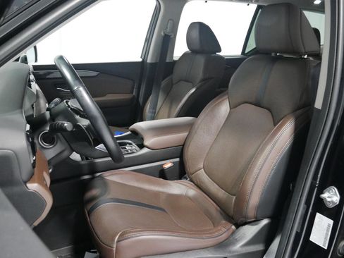 Used 2023 Honda Pilot Elite image 10