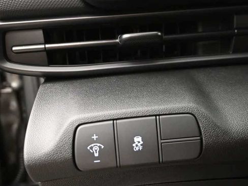 New 2026 Hyundai Elantra SEL Sport FWD image 23