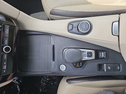 Used 2022 INFINITI QX50 Essential image 30