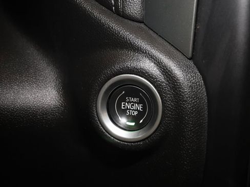 Used 2021 Chevrolet Silverado 1500 LT Trail Boss w/ Convenience Package II image 27