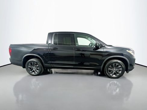 Certified 2023 Honda Ridgeline Sport image 4
