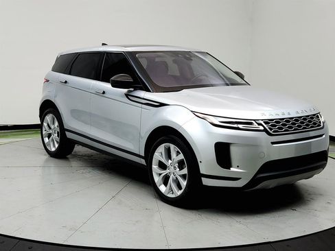 Used 2020 Land Rover Range Rover Evoque SE image 3