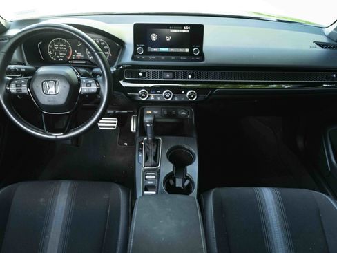 Used 2025 Honda Civic Sport image 26