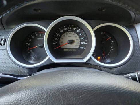 Used 2011 Toyota Tacoma 2WD Access Cab w/ SR5 Pkg #2 image 21