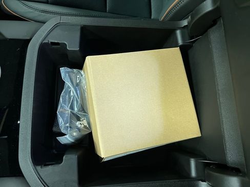 New 2026 GMC Yukon XL AT4 w/ AT4 Premium Plus Package image 27