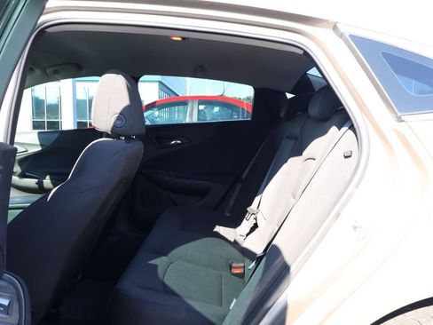 Used 2023 Chevrolet Malibu LT FWD image 27
