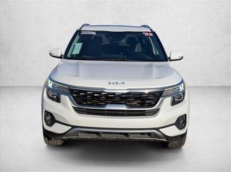 Used 2022 Kia Seltos EX video 2