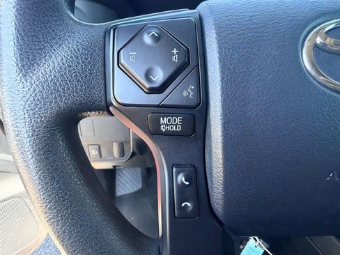 Used 2020 Toyota Tacoma SR RWD image 21