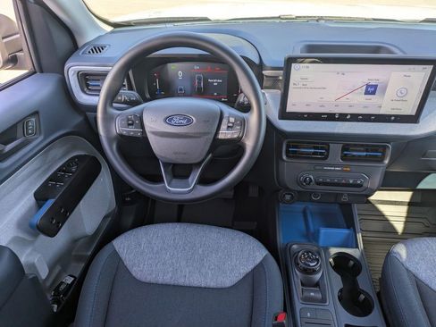 New 2025 Ford Maverick XLT image 17